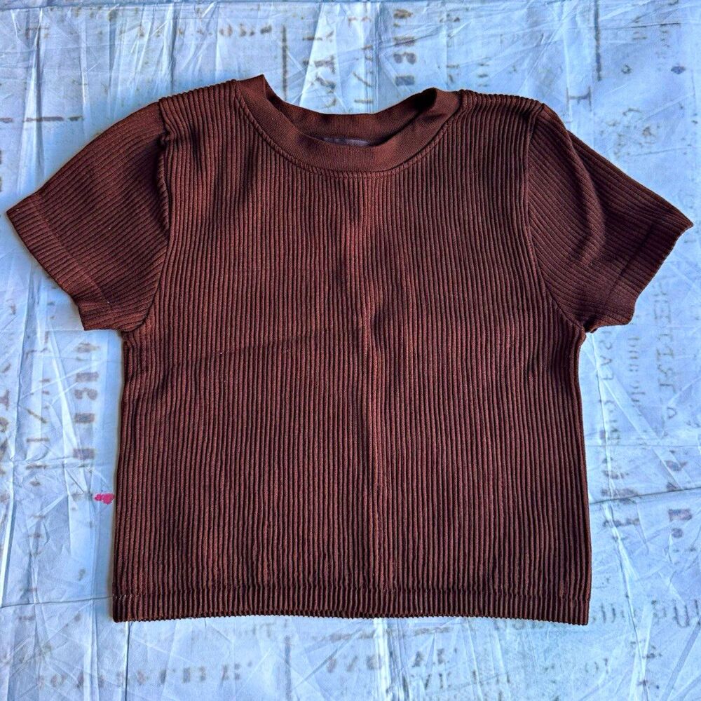 Forever 21 Brown Ribbed Knit Stretch T-Shirt, Round Neck Pullover, Women’s